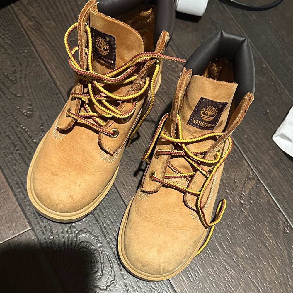 Timberland Brown Leather Boots with Yellow Laces